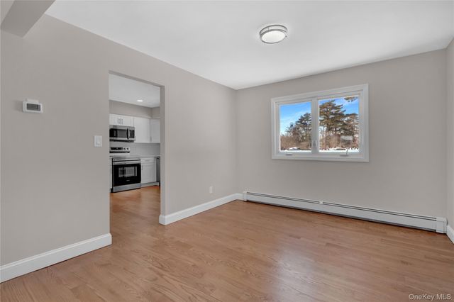 519 Advent Street, Westbury, NY 11590