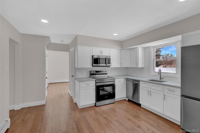 519 Advent Street, Westbury, NY 11590