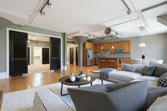 4901 Washington Boulevard 4B, St Louis, MO 63108