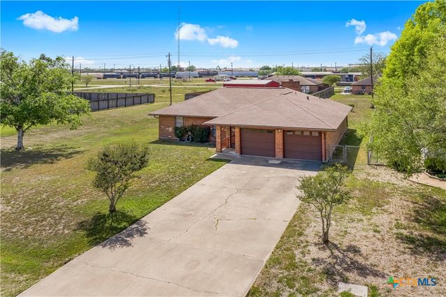 307 Pheasant Drive, Victoria, TX 77905