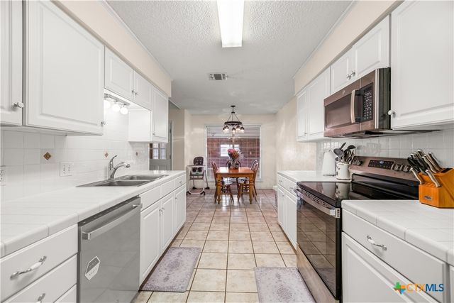 307 Pheasant Drive, Victoria, TX 77905