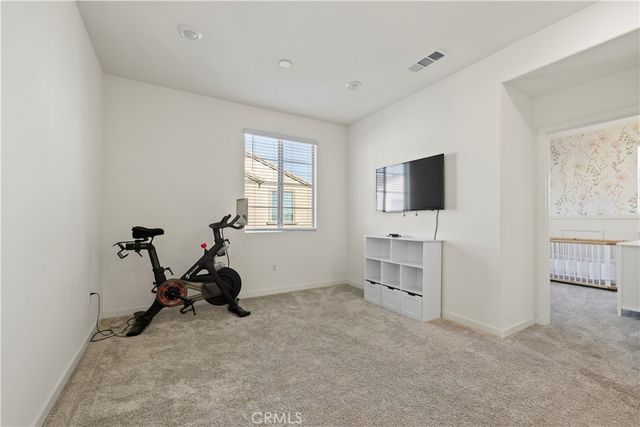 831 Wintergreen Way, Upland, CA 91786