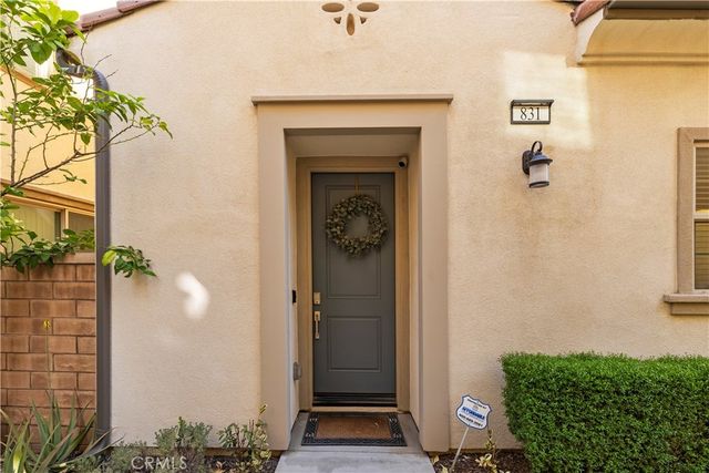 831 Wintergreen Way, Upland, CA 91786