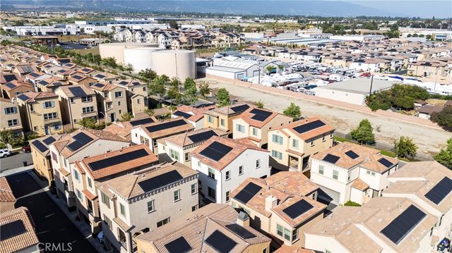 831 Wintergreen Way, Upland, CA 91786