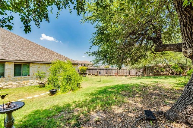 17912 Linkhill DR, Dripping Springs, TX 78620