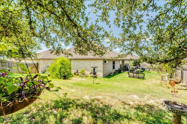 17912 Linkhill DR, Dripping Springs, TX 78620