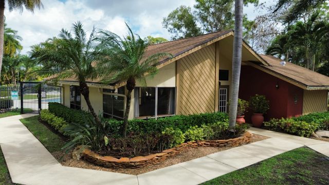 13055 Albright Court 20, Wellington, FL 33414