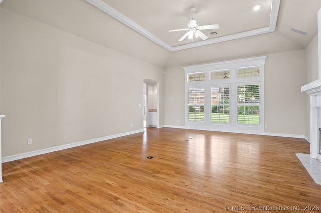 6101 W Orlando Street, Broken Arrow, OK 74011