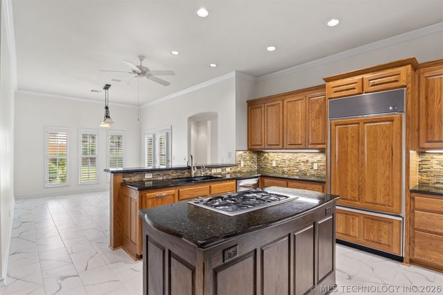6101 W Orlando Street, Broken Arrow, OK 74011