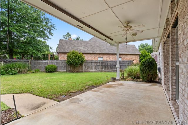 6101 W Orlando Street, Broken Arrow, OK 74011