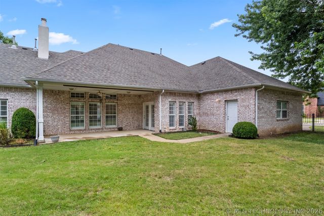 6101 W Orlando Street, Broken Arrow, OK 74011