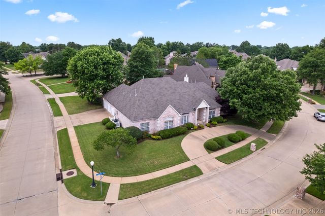 6101 W Orlando Street, Broken Arrow, OK 74011