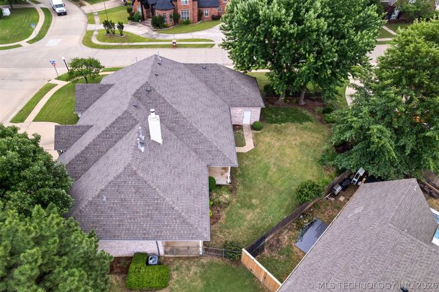 6101 W Orlando Street, Broken Arrow, OK 74011