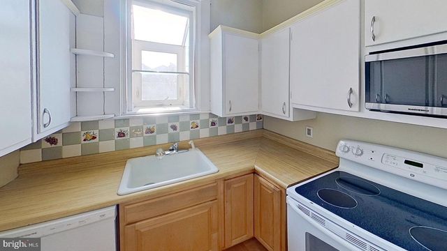 171 LINDEN AVE, Red Lion, PA 17356