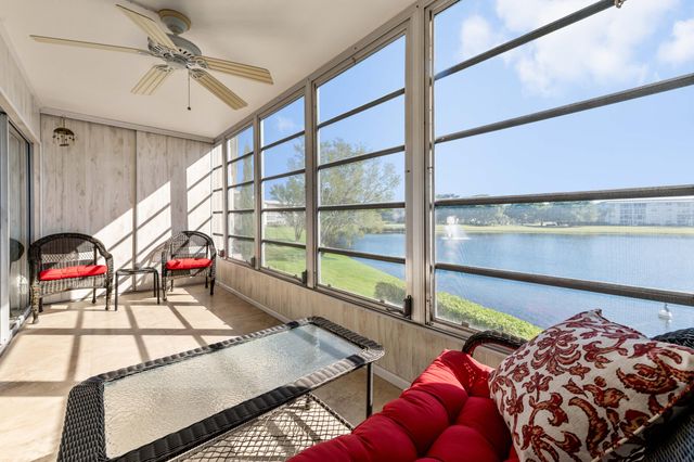 3204 Portofino Point H2, Coconut Creek, FL 33066