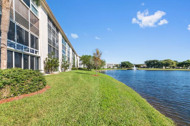 3204 Portofino Point H2, Coconut Creek, FL 33066