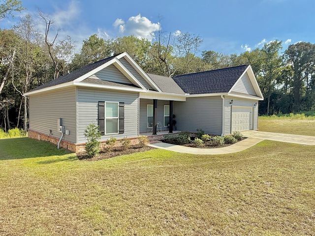 418 Wilshire Street, Geneva, AL 36340