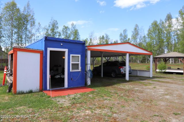 13600 W Maplewood Drive, Wasilla, AK 99623