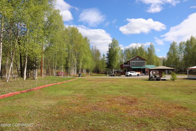 13600 W Maplewood Drive, Wasilla, AK 99623