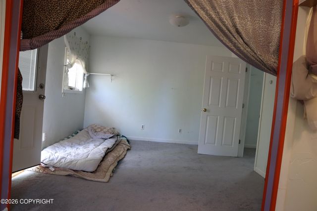 13600 W Maplewood Drive, Wasilla, AK 99623