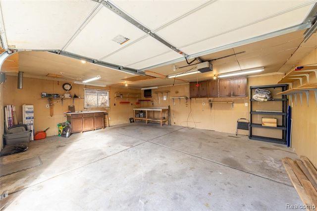 5907 William Street, Taylor, MI 48180