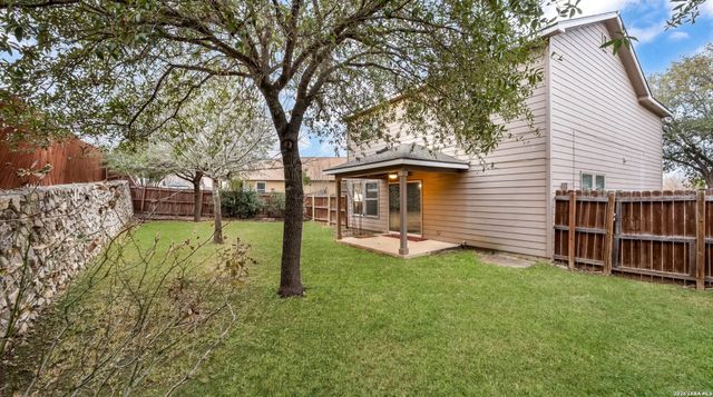 16427 Kentucky Ridge, Selma, TX 78154