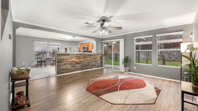 16427 Kentucky Ridge, Selma, TX 78154