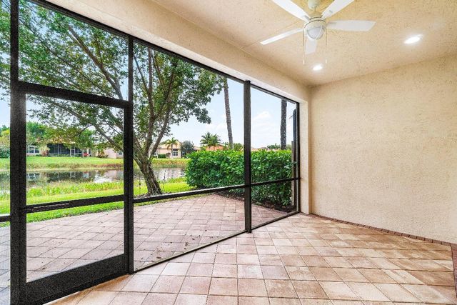 8214 Cloud Peak Drive, Boynton Beach, FL 33473