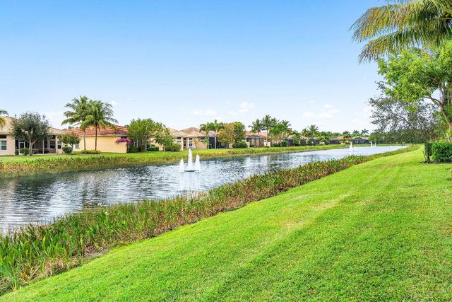 8214 Cloud Peak Drive, Boynton Beach, FL 33473