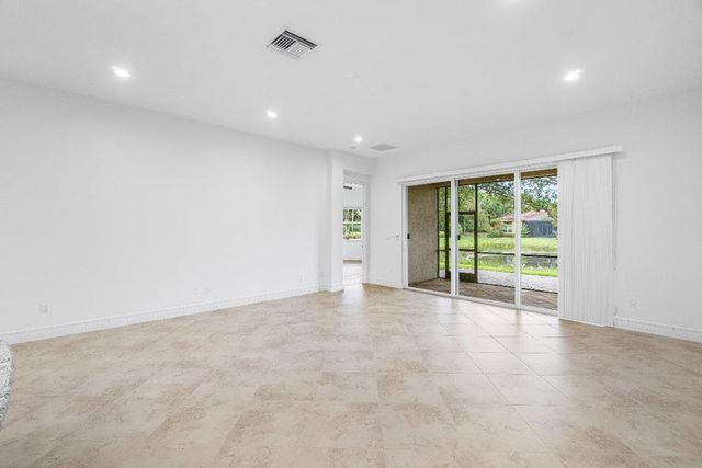 8214 Cloud Peak Drive, Boynton Beach, FL 33473