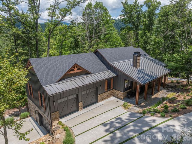 28 Garren View Drive, Fairview, NC 28730