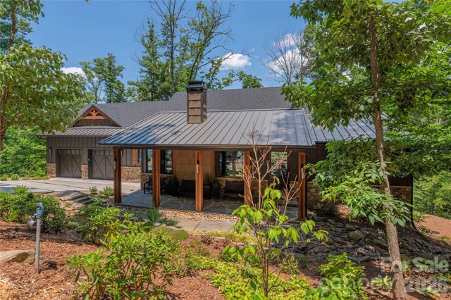 28 Garren View Drive, Fairview, NC 28730