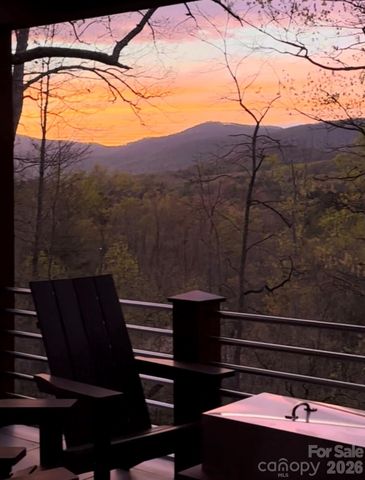 28 Garren View Drive, Fairview, NC 28730