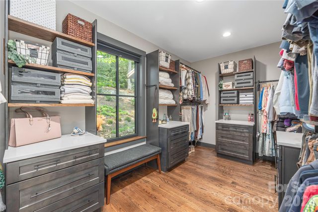 28 Garren View Drive, Fairview, NC 28730