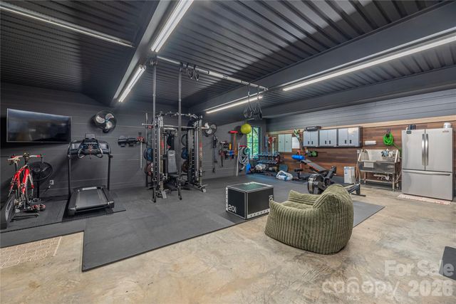 28 Garren View Drive, Fairview, NC 28730