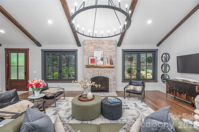 28 Garren View Drive, Fairview, NC 28730