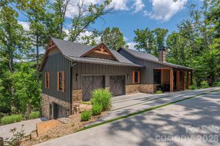 28 Garren View Drive, Fairview, NC 28730