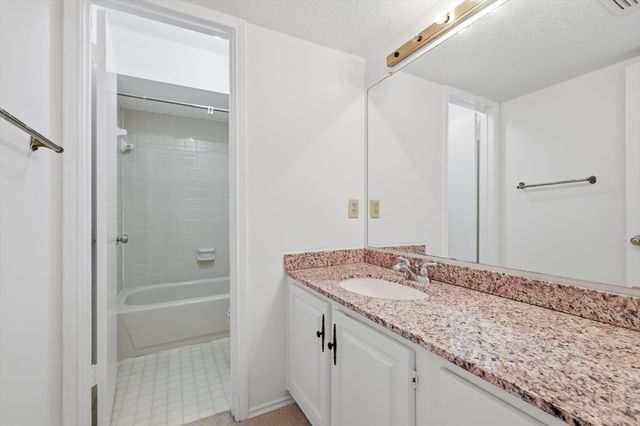 708 Creekwood Drive, Lewisville, TX 75067