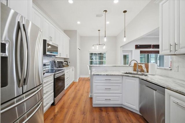 448 LAKE HARRIS DRIVE, Lakeland, FL 33813