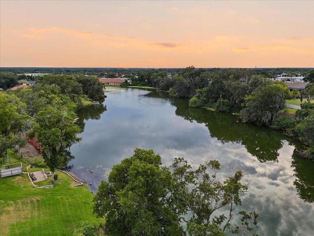 448 LAKE HARRIS DRIVE, Lakeland, FL 33813