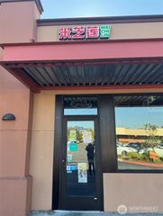 14603 NE 20th #C-06, Bellevue, WA 98007