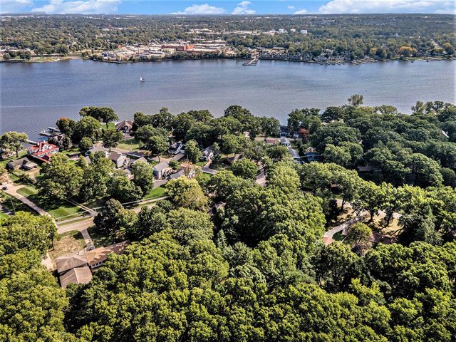 603 Howard Avenue, Holland, MI 49424
