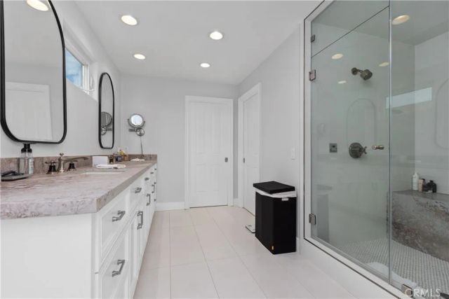 3915 Marcus Avenue, Newport Beach, CA 92663