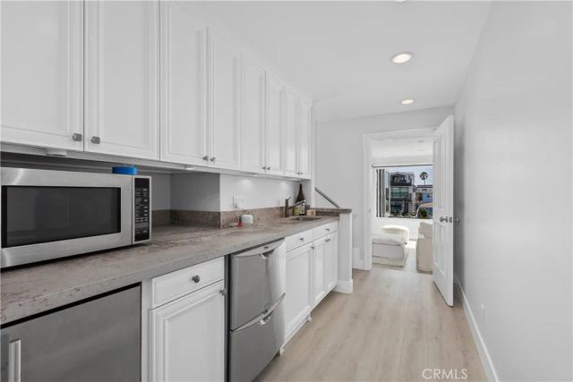 3915 Marcus Avenue, Newport Beach, CA 92663