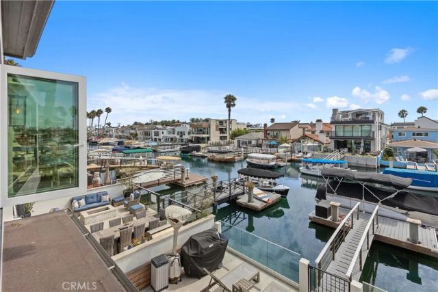 3915 Marcus Avenue, Newport Beach, CA 92663
