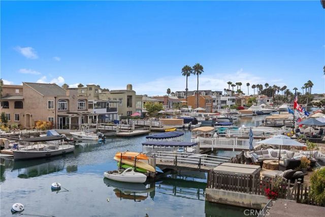 3915 Marcus Avenue, Newport Beach, CA 92663