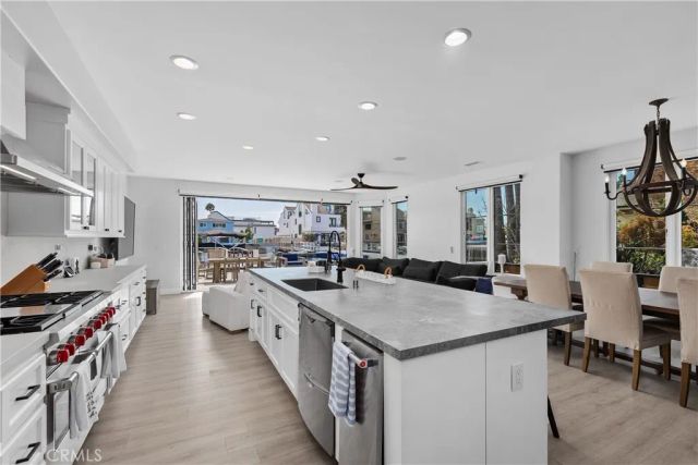 3915 Marcus Avenue, Newport Beach, CA 92663
