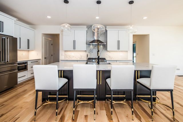 20 Sherwood Road, Rutland City, VT 05701