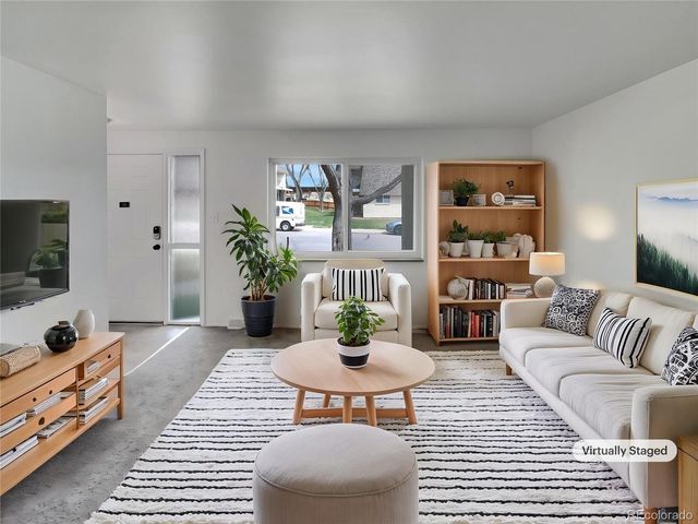 11422 W 17th Place, Lakewood, CO 80215