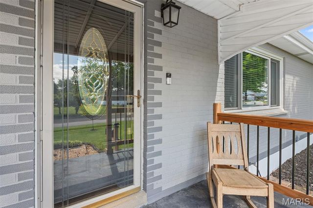 1101 Roxbury Drive, Unincorporated, MO 63125